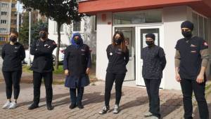 Talepleri Karşılanana Kadar Siyah Forma Giyecekler